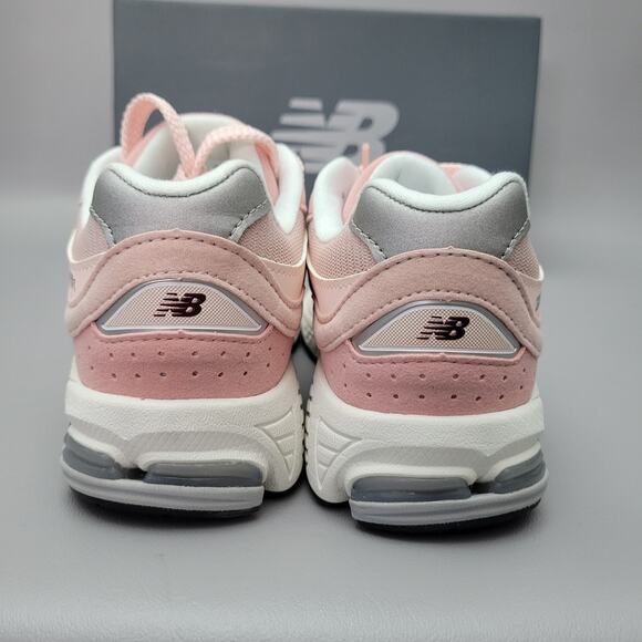 New Balance 2002R Pink Sand Sneakers GC2002SK GS Youth Size 4 Womens 5.5 - Picture 8 of 11